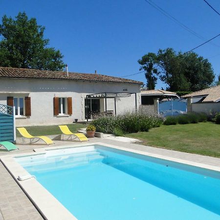 Le Gite Du Gueurlet Boresse-et-Martron Экстерьер фото